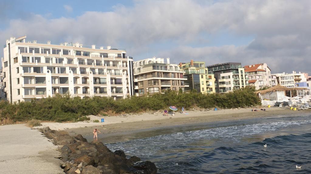 Golden Sea View Apartments 帕莫瑞 外观 照片
