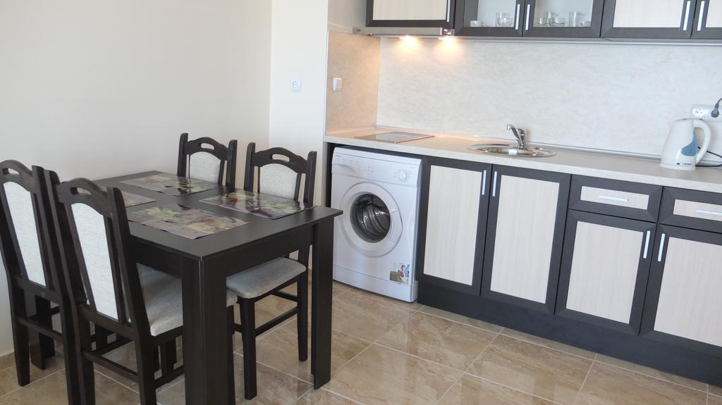 Golden Sea View Apartments 帕莫瑞 外观 照片
