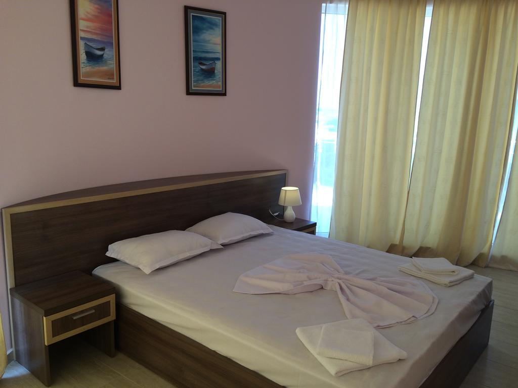 Golden Sea View Apartments 帕莫瑞 外观 照片