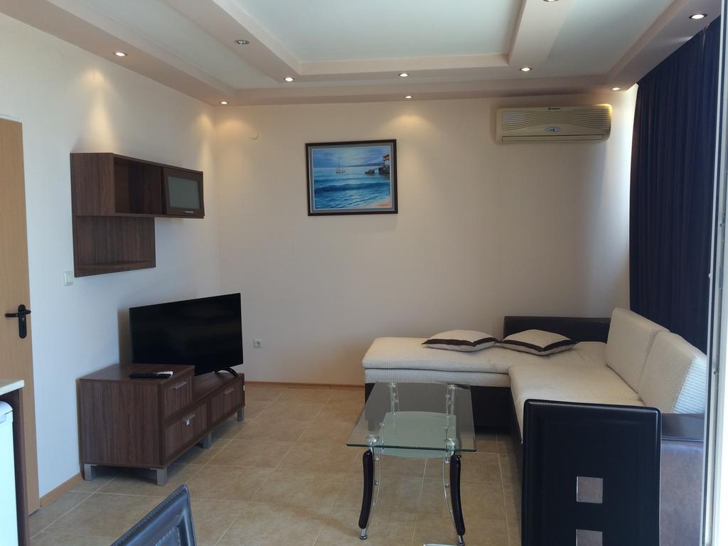 Golden Sea View Apartments 帕莫瑞 外观 照片