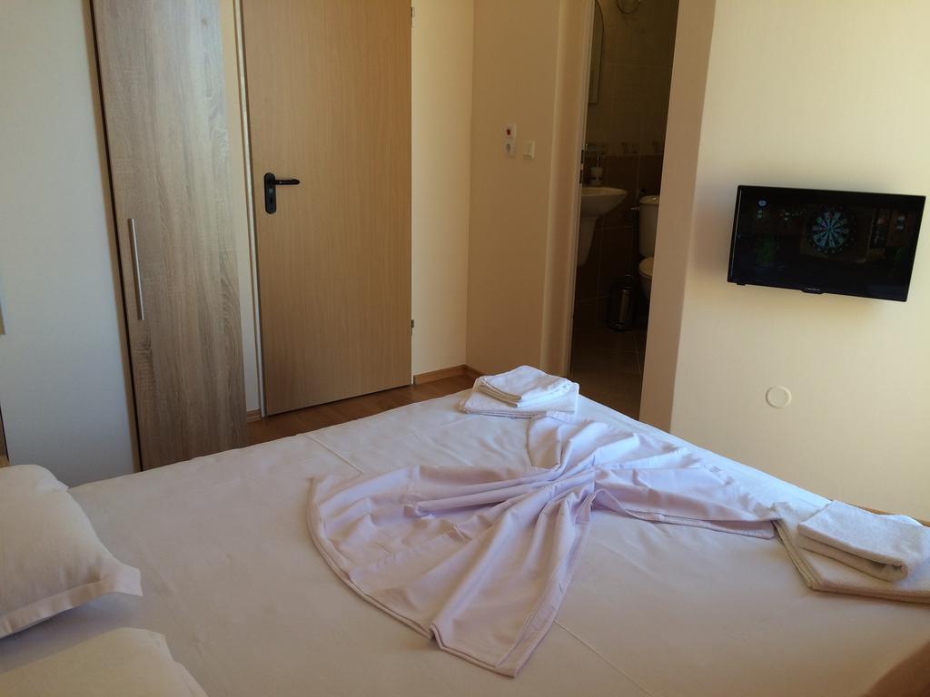 Golden Sea View Apartments 帕莫瑞 外观 照片