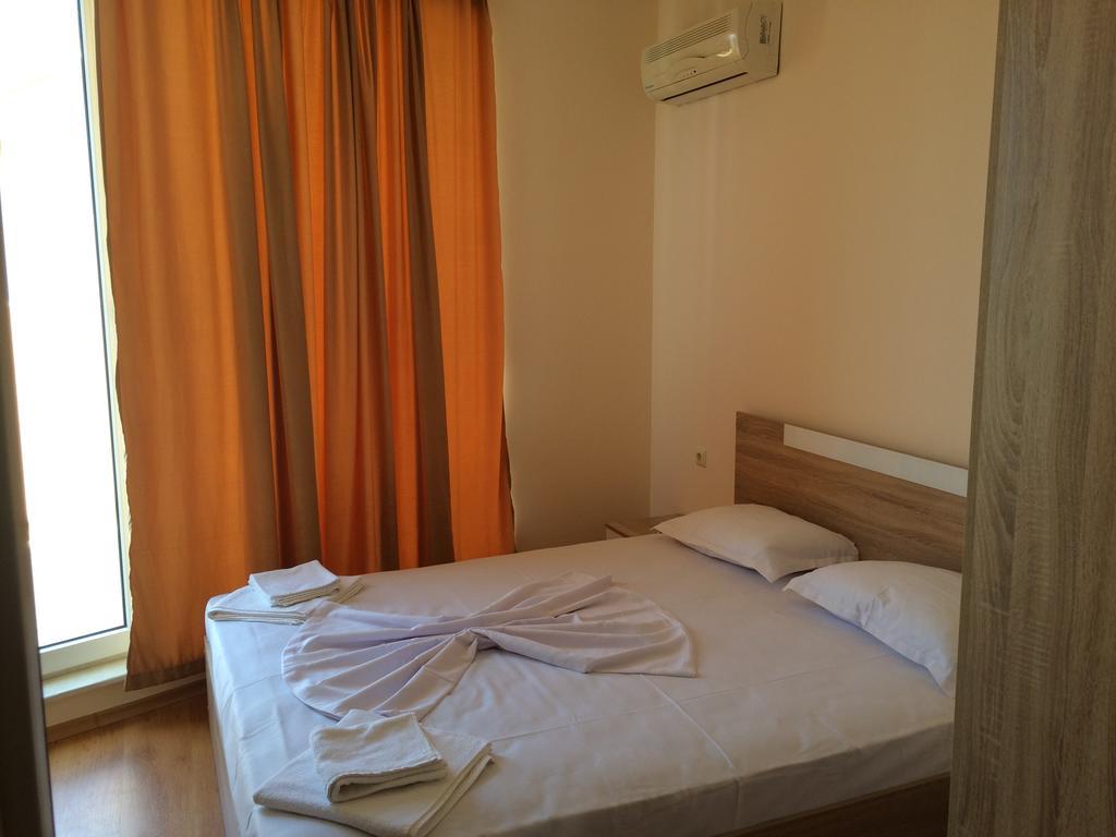 Golden Sea View Apartments 帕莫瑞 外观 照片
